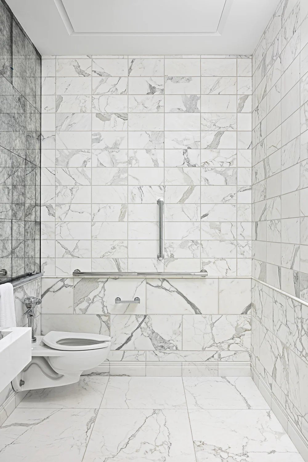 Calacatta Gold Marble Tile 24" x 24" Zicana Boutique - Zicana Boutique - 3