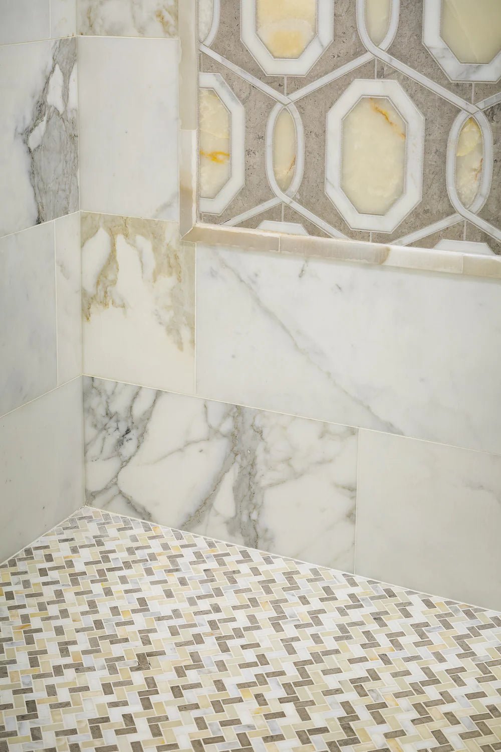 Calacatta Gold Marble Tile 24" x 24" Zicana Boutique - Zicana Boutique - 4