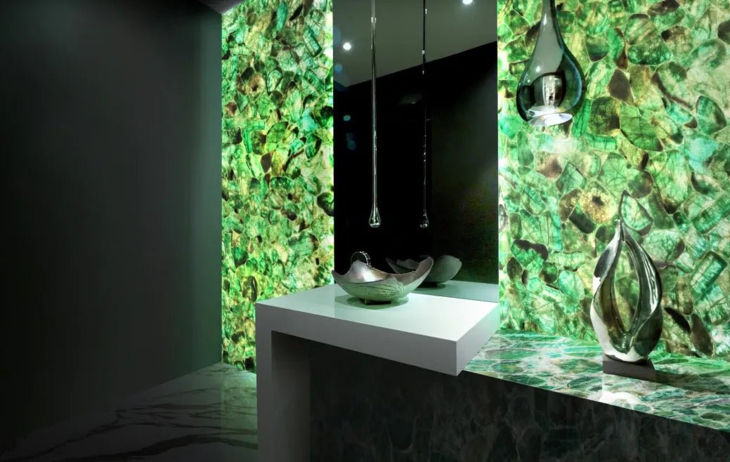 Emerald Fluorite Gemstone Zicana Boutique - Zicana Boutique - 2