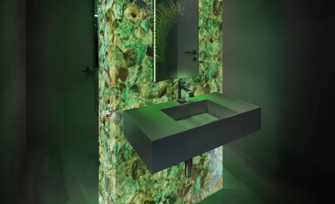 Emerald Fluorite Gemstone Zicana Boutique - Zicana Boutique - 3