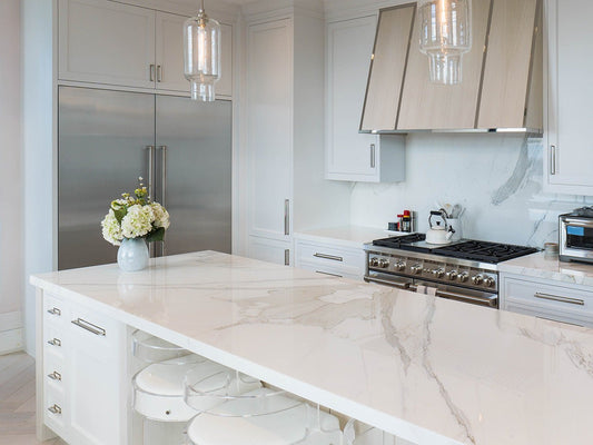 Maximizing Home Elegance: White Cabinets and Quartz Countertops Guide - Z Boutique by Marble Couture