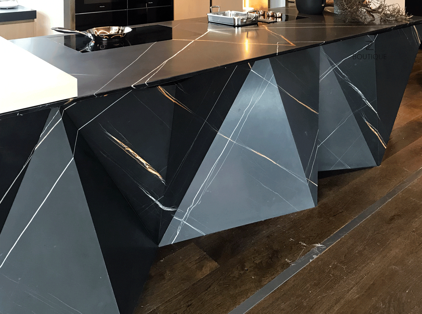 Sahara Noir Extra Marble Antolini - Zicana Boutique - 4