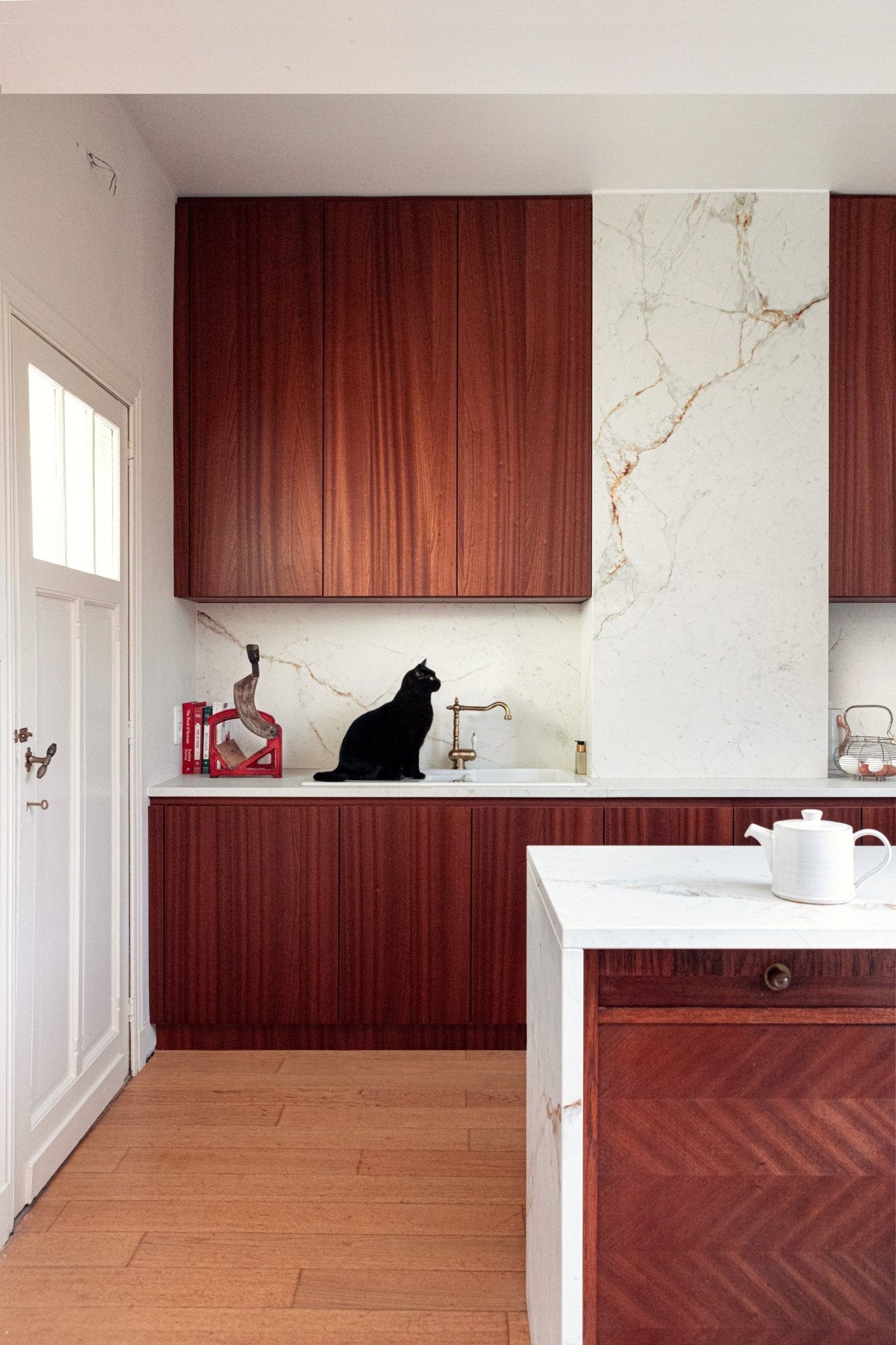 Abu Dhabi White Neolith Neolith - Zicana Boutique - 10