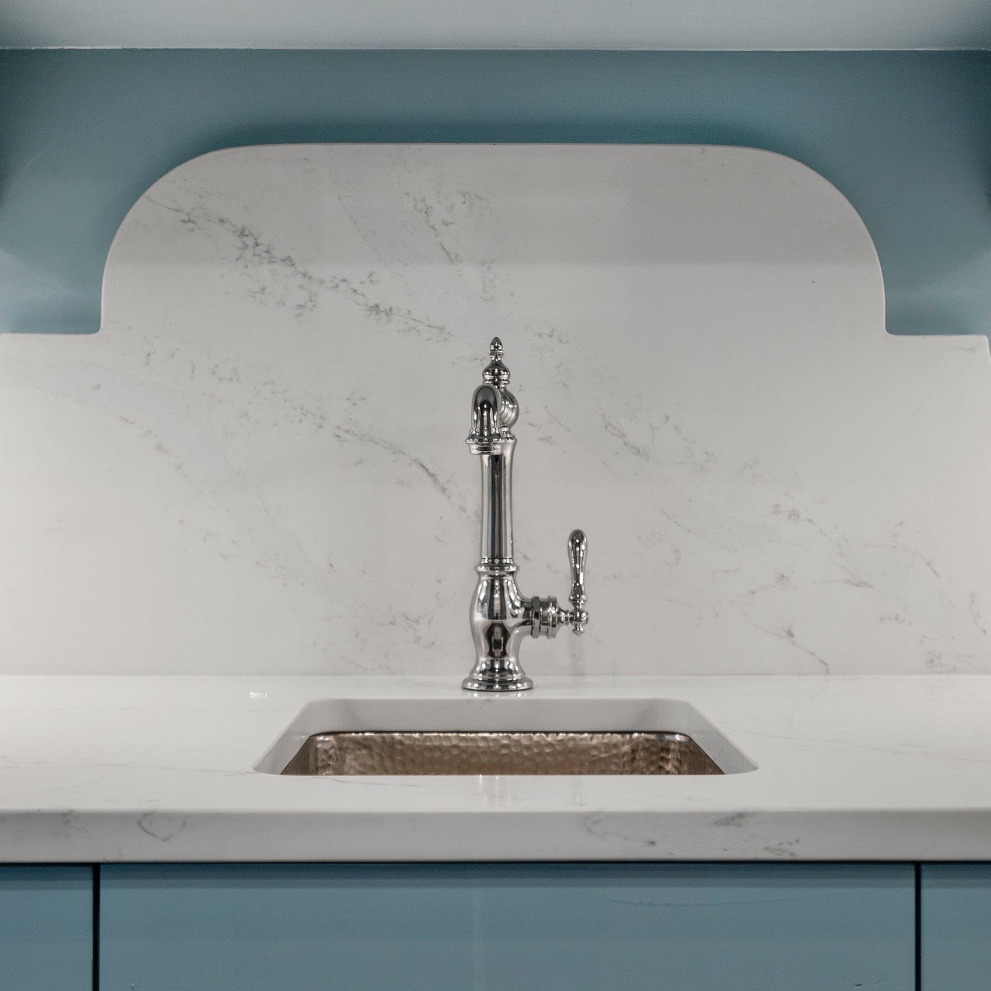 Alabaster White Msi Q MSI - Zicana Boutique - 2
