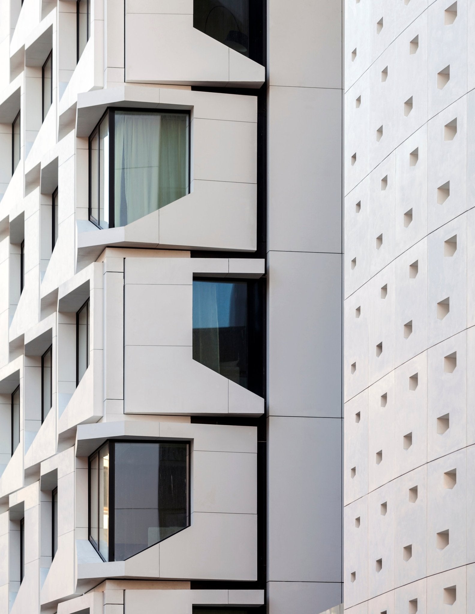 Arctic White Neolith Neolith - Zicana Boutique - 7