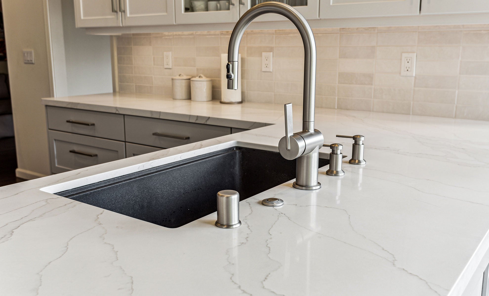 Aurora Frost Vadara Vadara - Zicana Boutique - 4