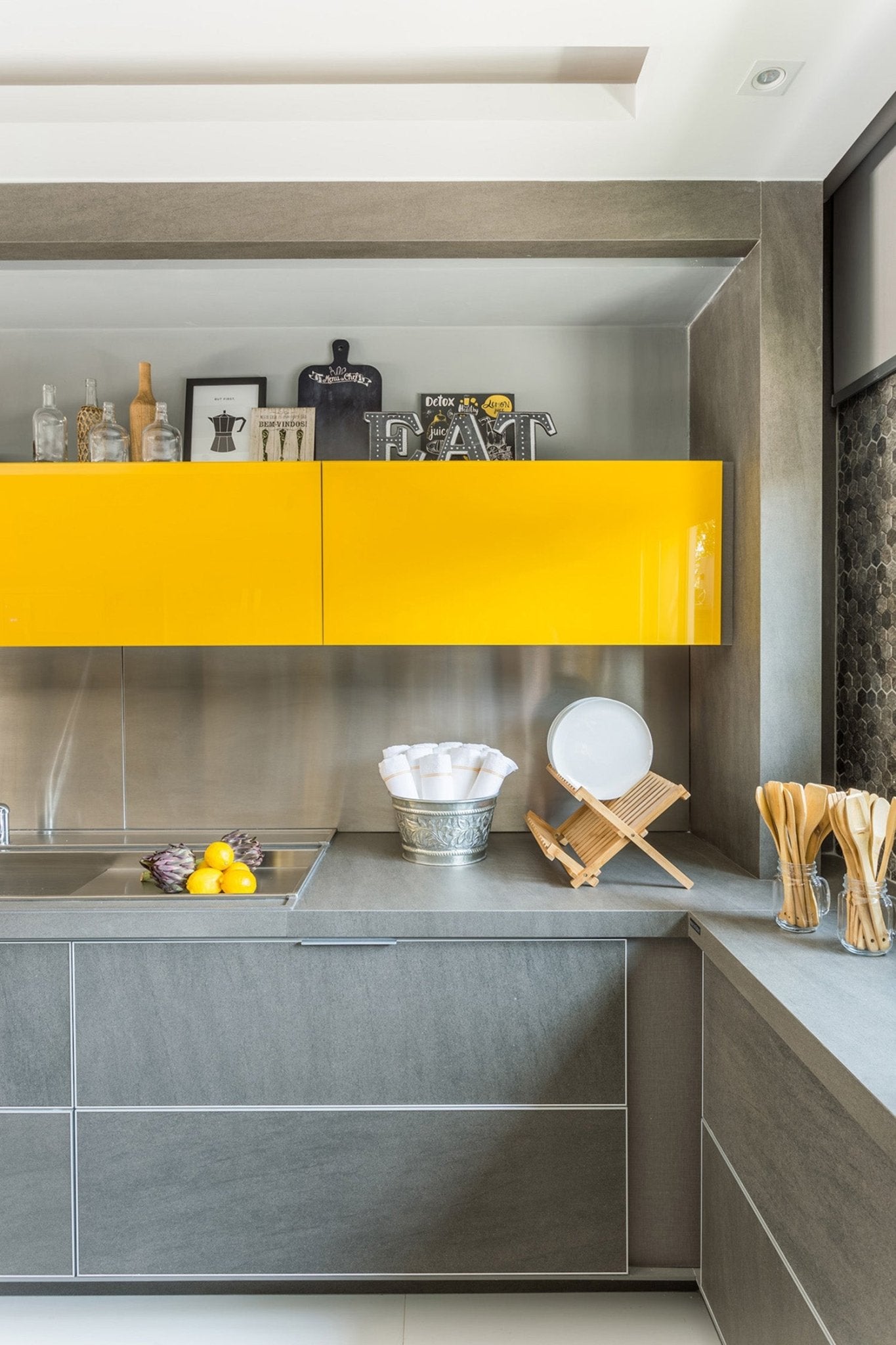 Basalt Grey Neolith Neolith - Zicana Boutique - 2