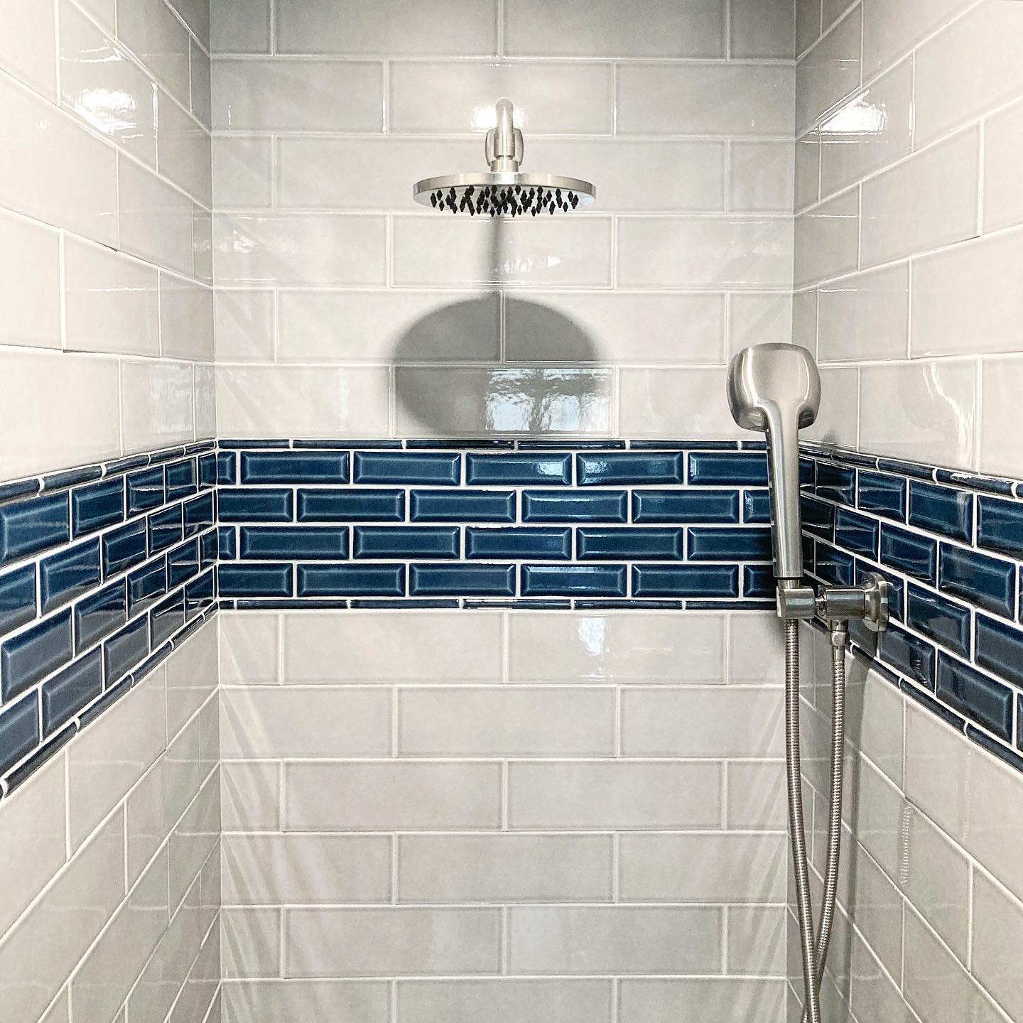 Bay Blue Beveled Ceramic MSI Mosaic Tiles 2" X 6" Subway Pattern MSI - Zicana Boutique - 6