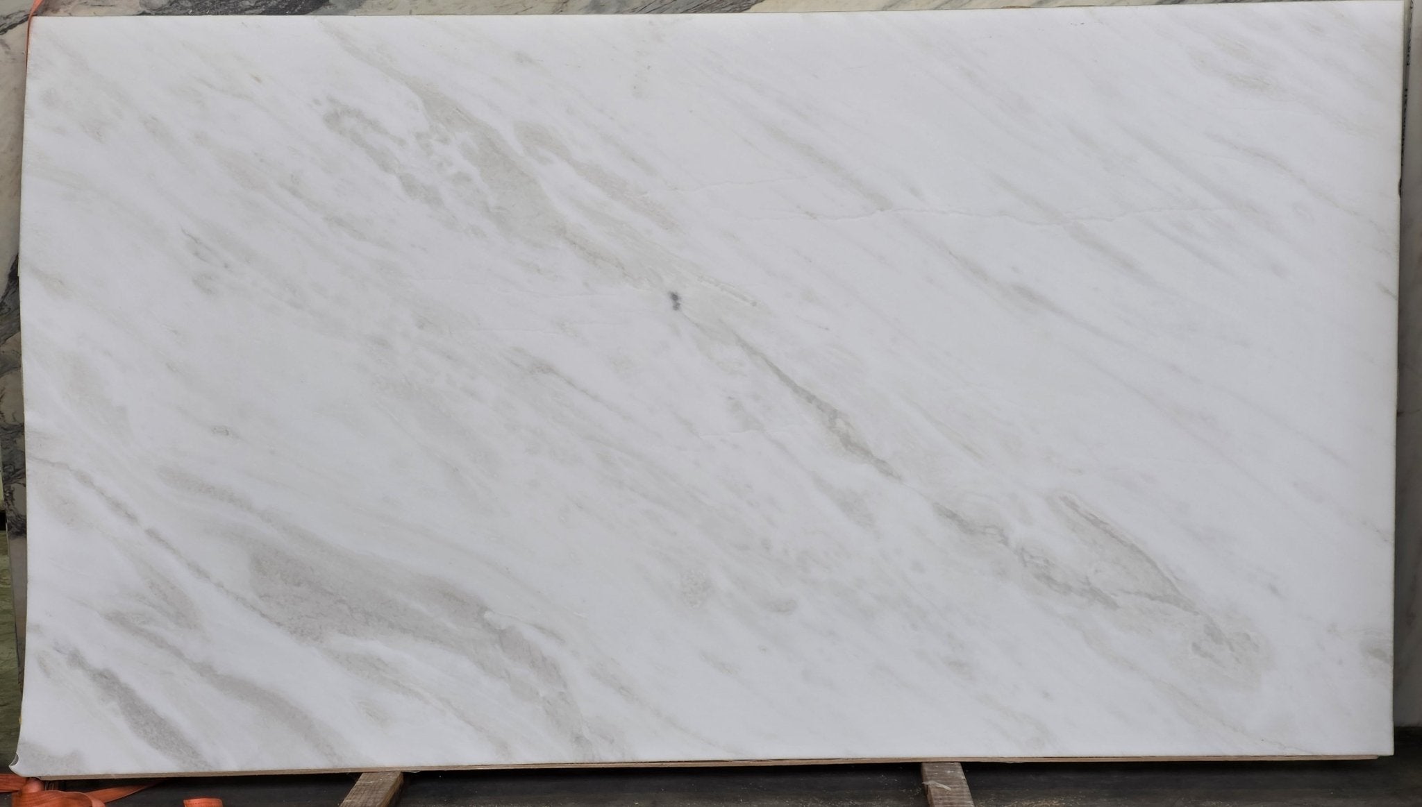Bianco Rhino Marble Zicana Boutique - Zicana Boutique - 13