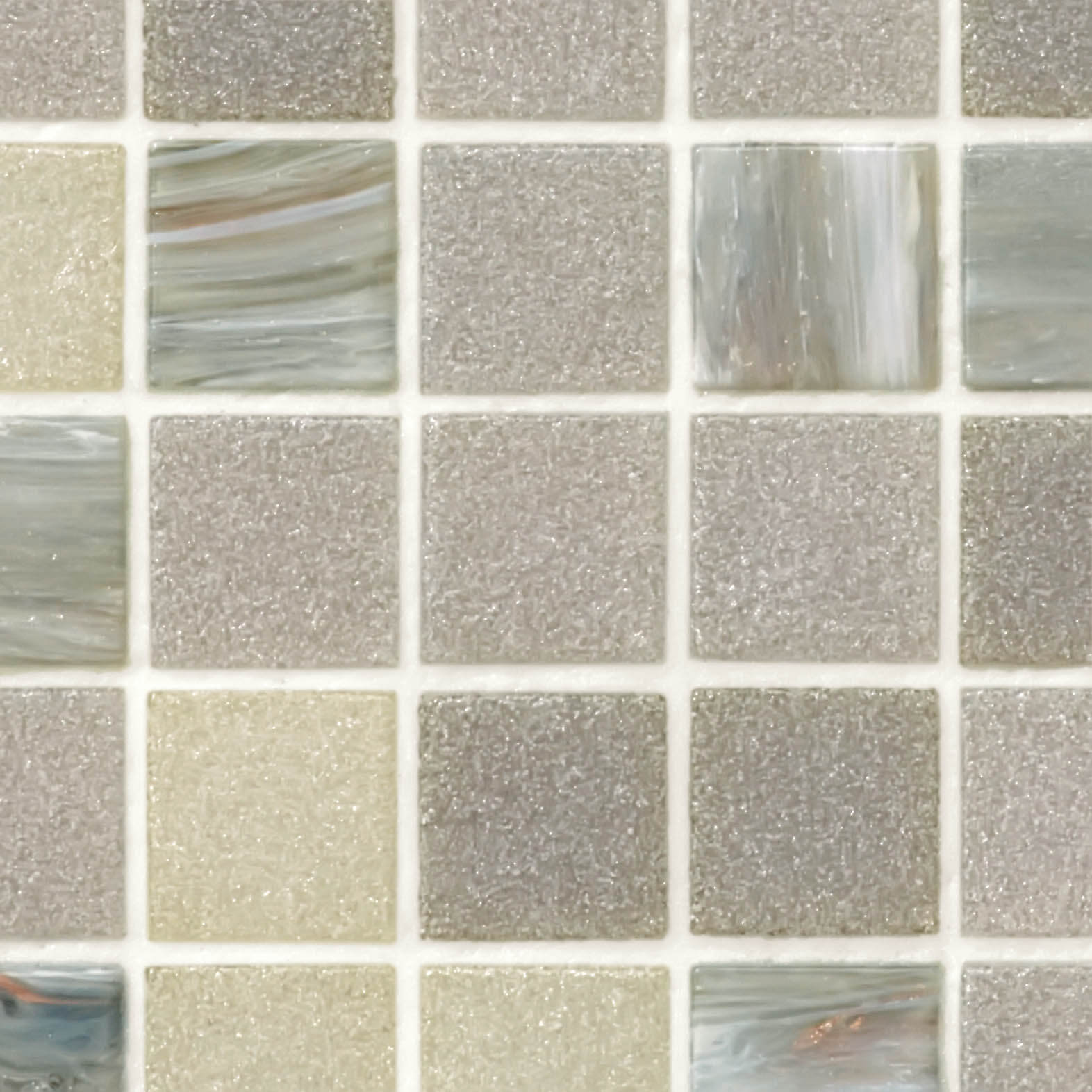 Bisazza Budapest 3/4”x 3/4” Glass Mosaic Bisazza - Zicana Boutique - 1