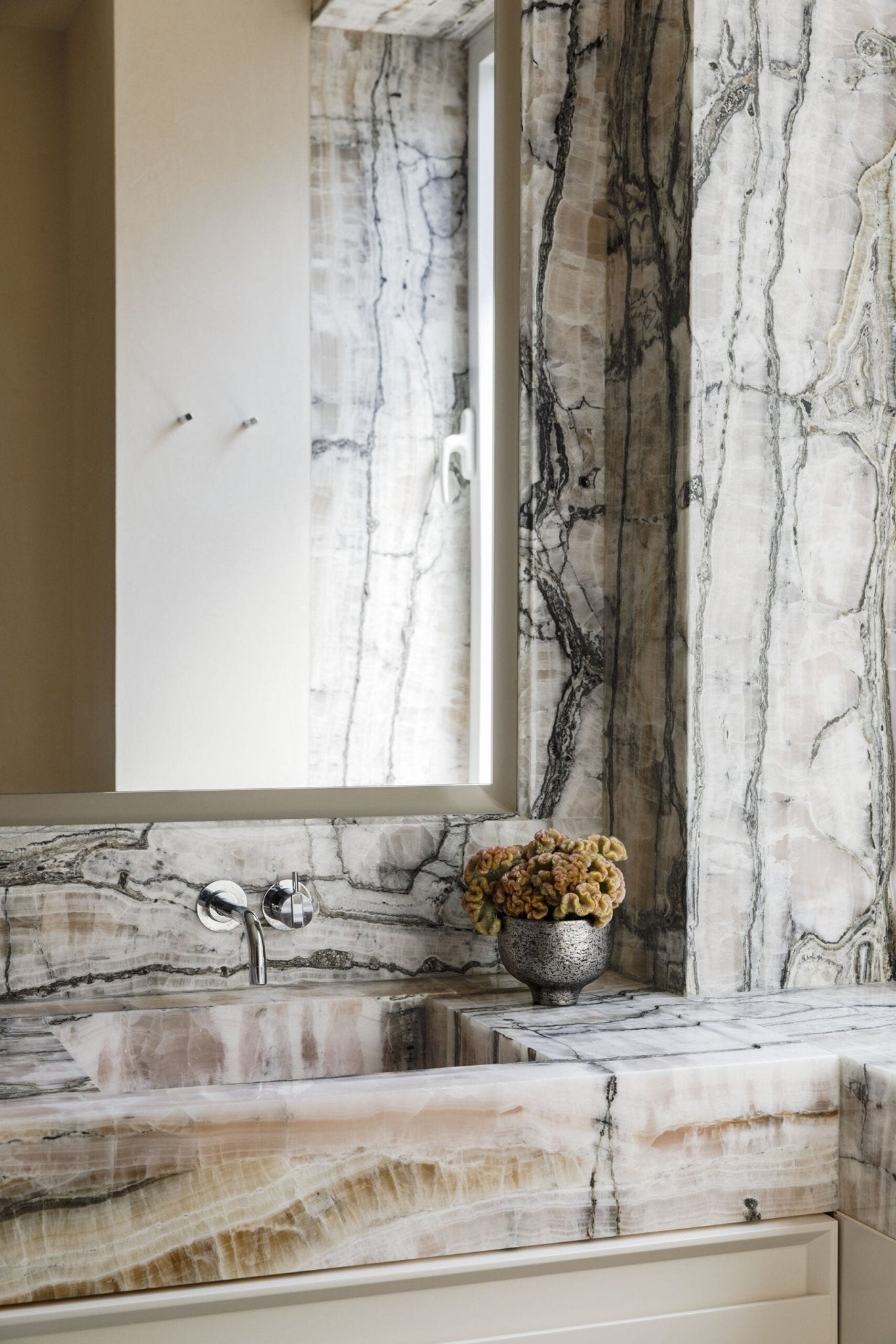 Byzantine Pink Onyx Zicana Boutique - Zicana Boutique - 2