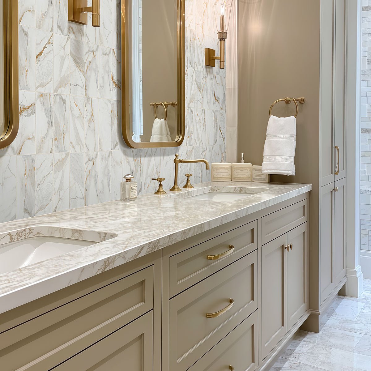 Calacatta Gold Porcelain MSI Field Tiles 4" X 12" MSI - Zicana Boutique - 6