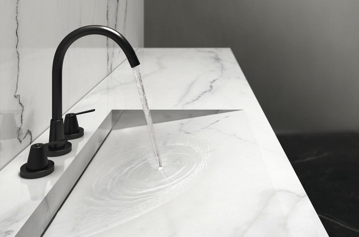 Calacatta Lincoln Maxfine IRIS MFG - Zicana Boutique - 3