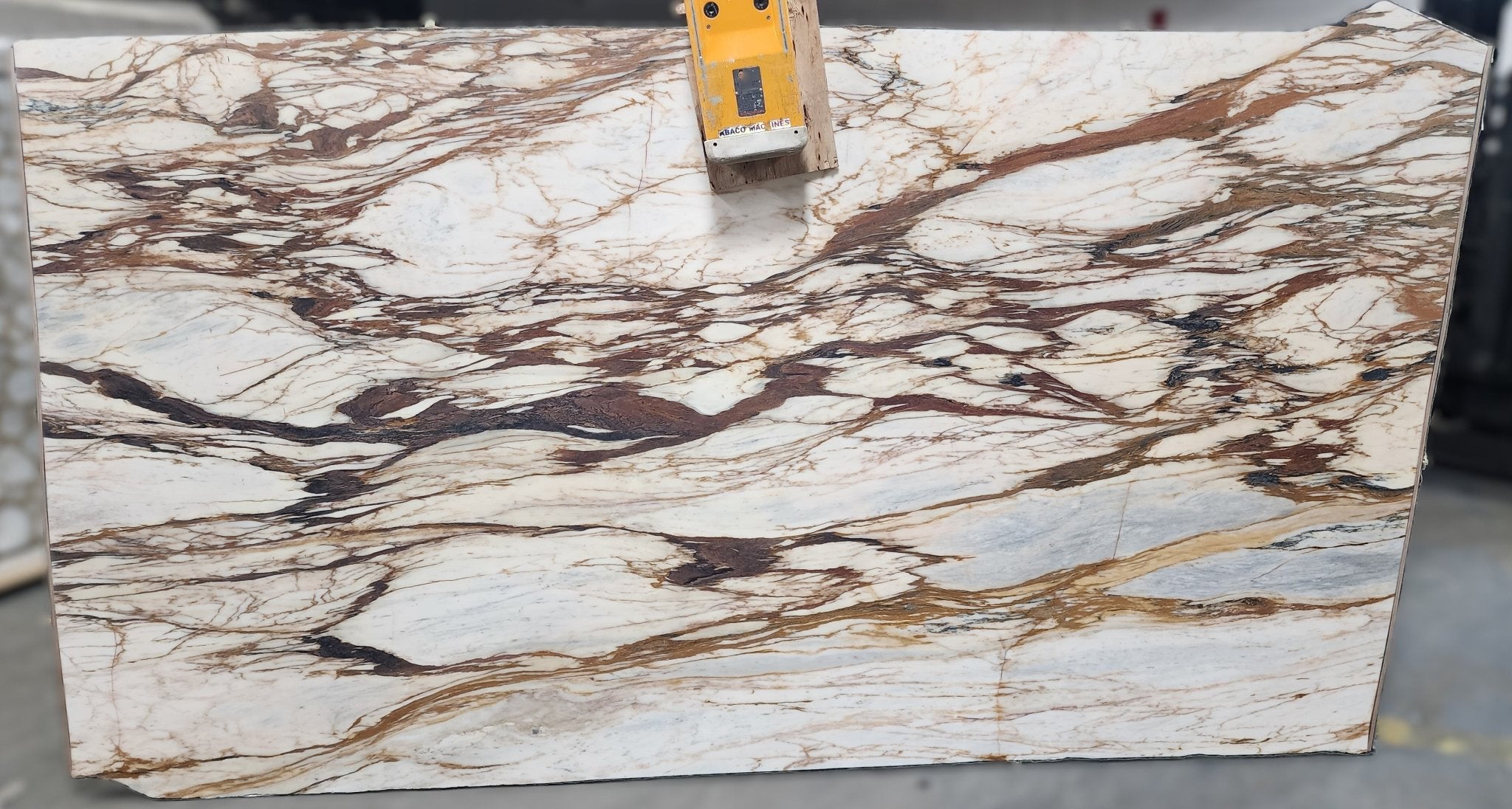 Calacatta Vintage Marble Canteras Portofino - Zicana Boutique - 4