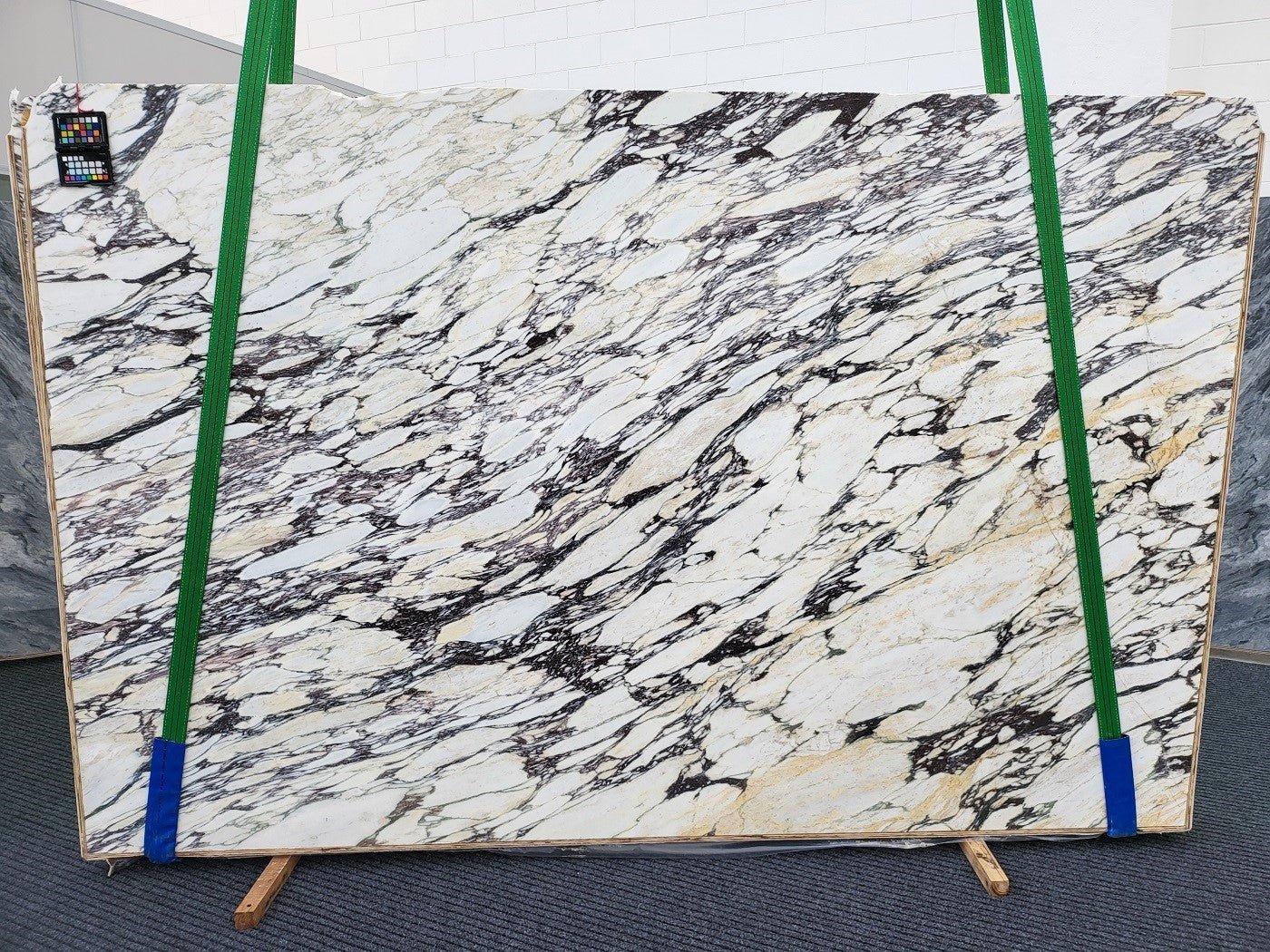 Calacatta Viola Marble Antolini - Zicana Boutique - 16