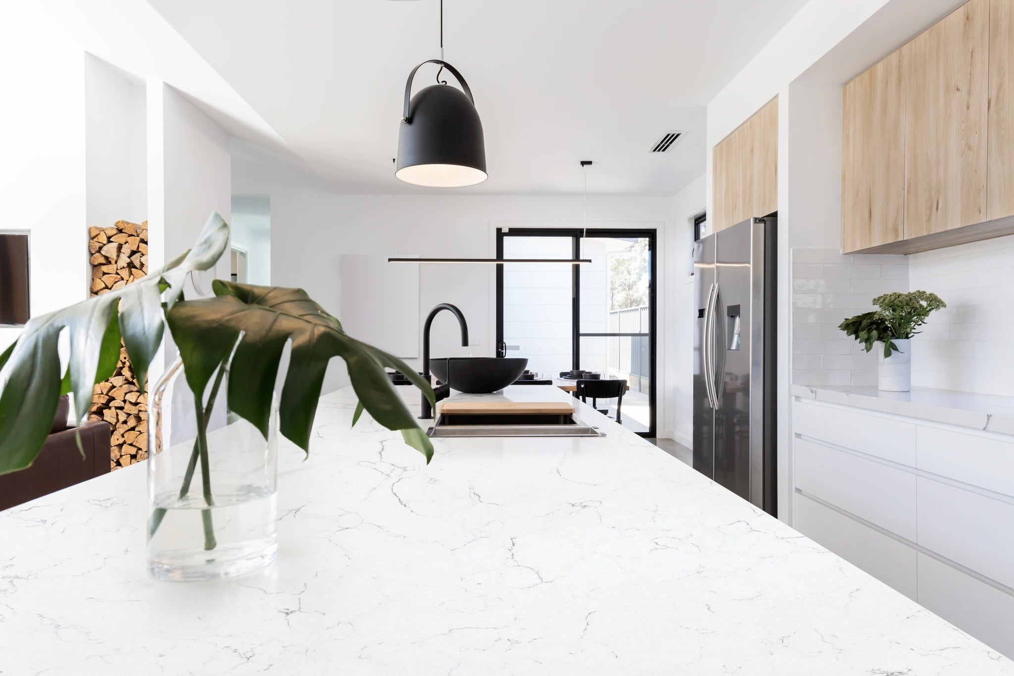 Carrera White Tessa Quartz Tessa Stones - Zicana Boutique - 3