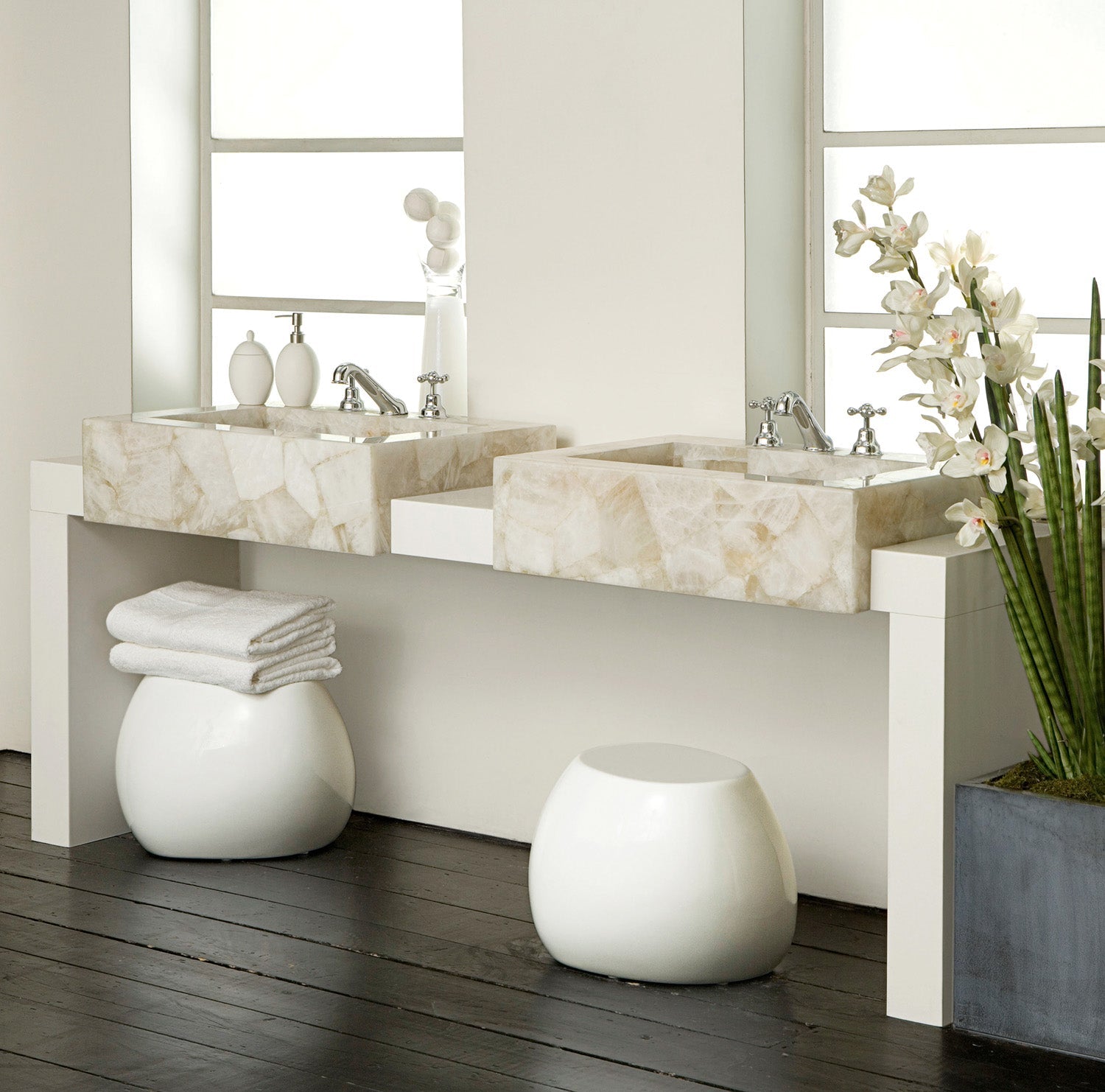 Classic White Quartz Precious Stone Antolini - Zicana Boutique - 3