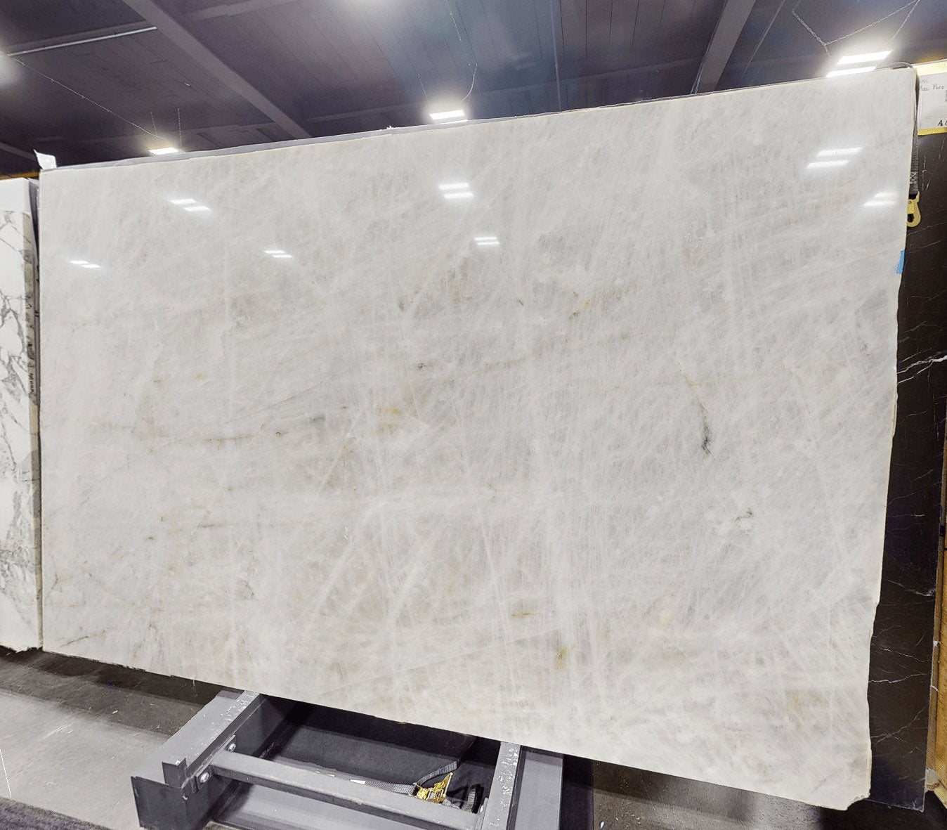Cristallo Quartzite Antolini - Zicana Boutique - 7