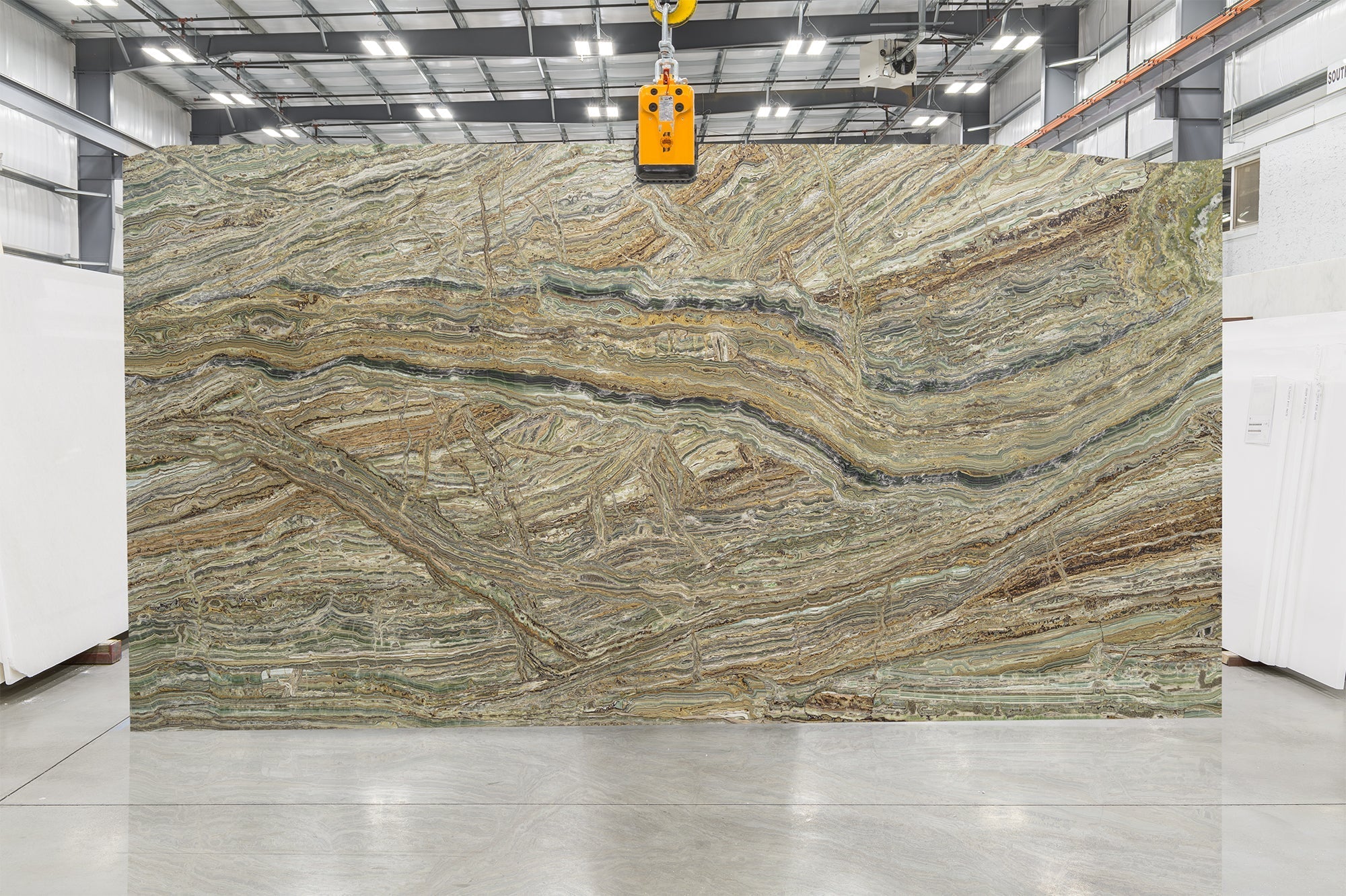 Emerald Onyx Antolini - Zicana Boutique - 3