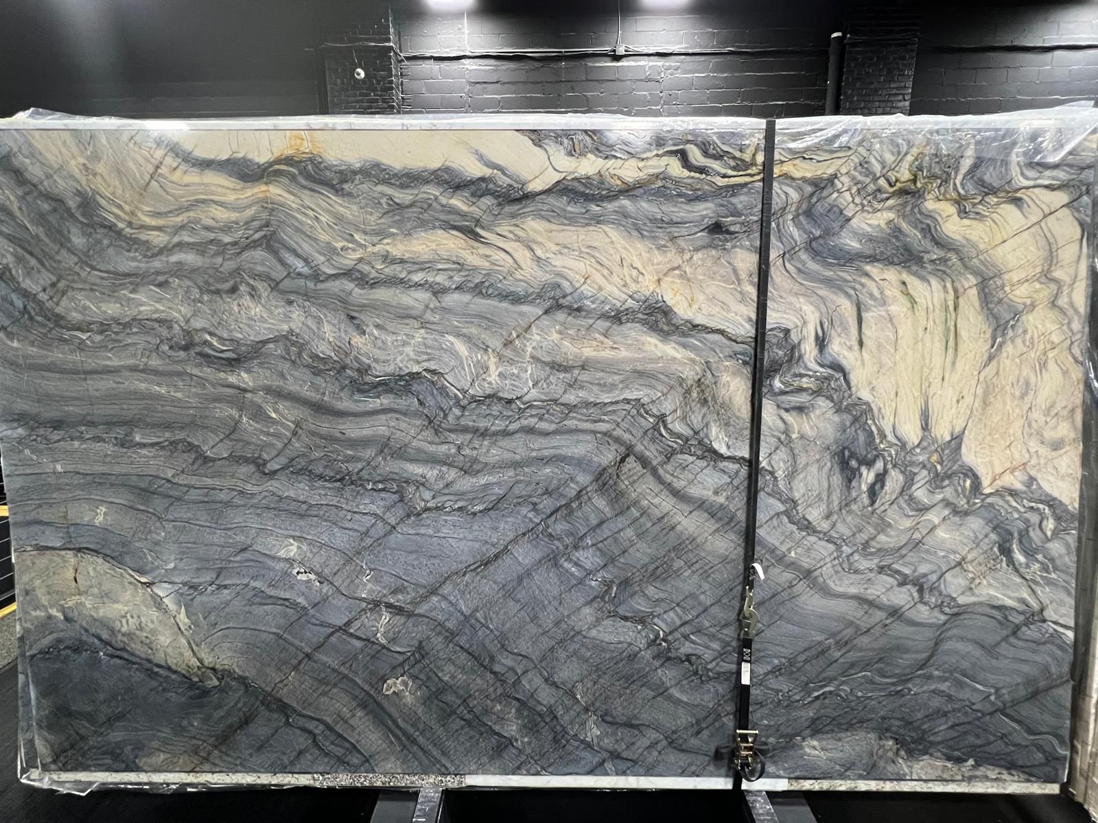 Explosion Blue Quartzite Antolini - Zicana Boutique - 10