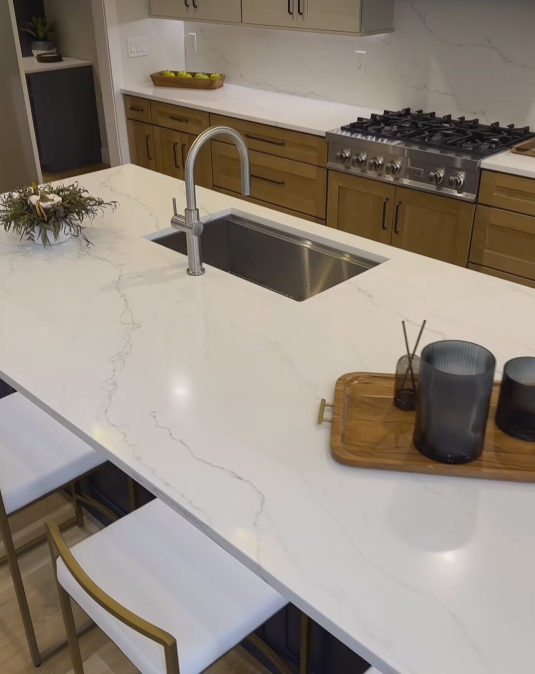 Genesis Emerstone Emerstone - Zicana Boutique - 2