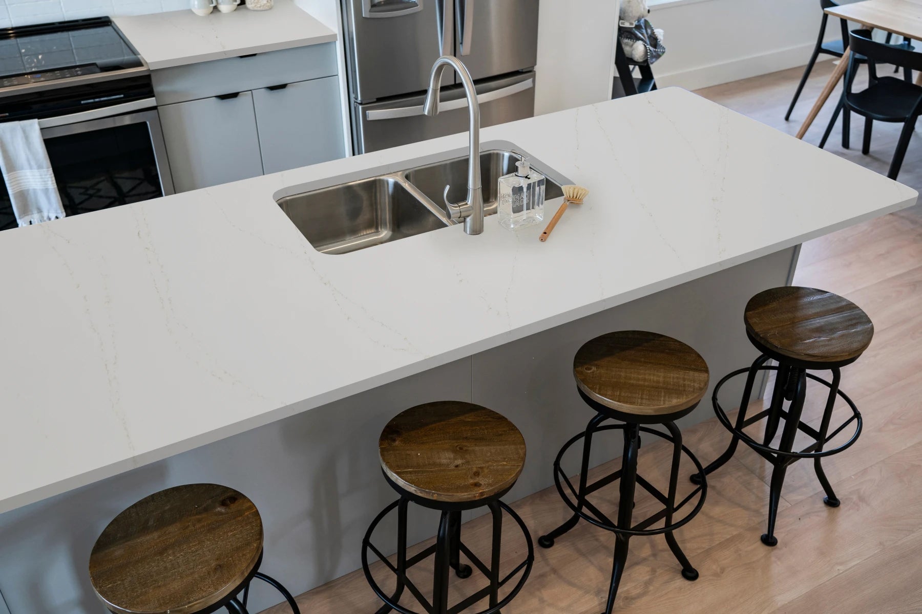 Gold Royale Tessa Quartz Tessa Stones - Zicana Boutique - 3