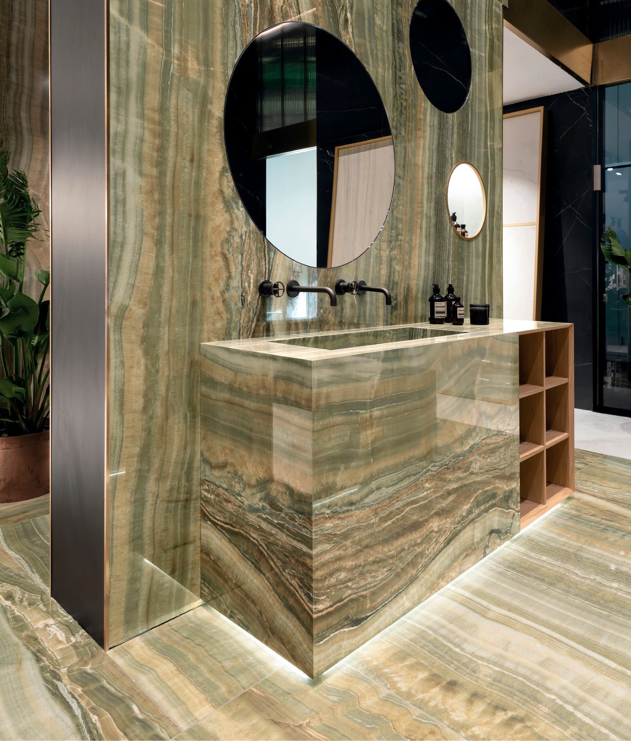 Green Vein Cut Onyx Maxfine IRIS MFG - Zicana Boutique - 6