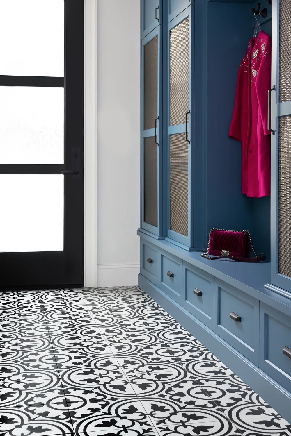 Hydraulic Black Tile Artistic Tile - Zicana Boutique - 2