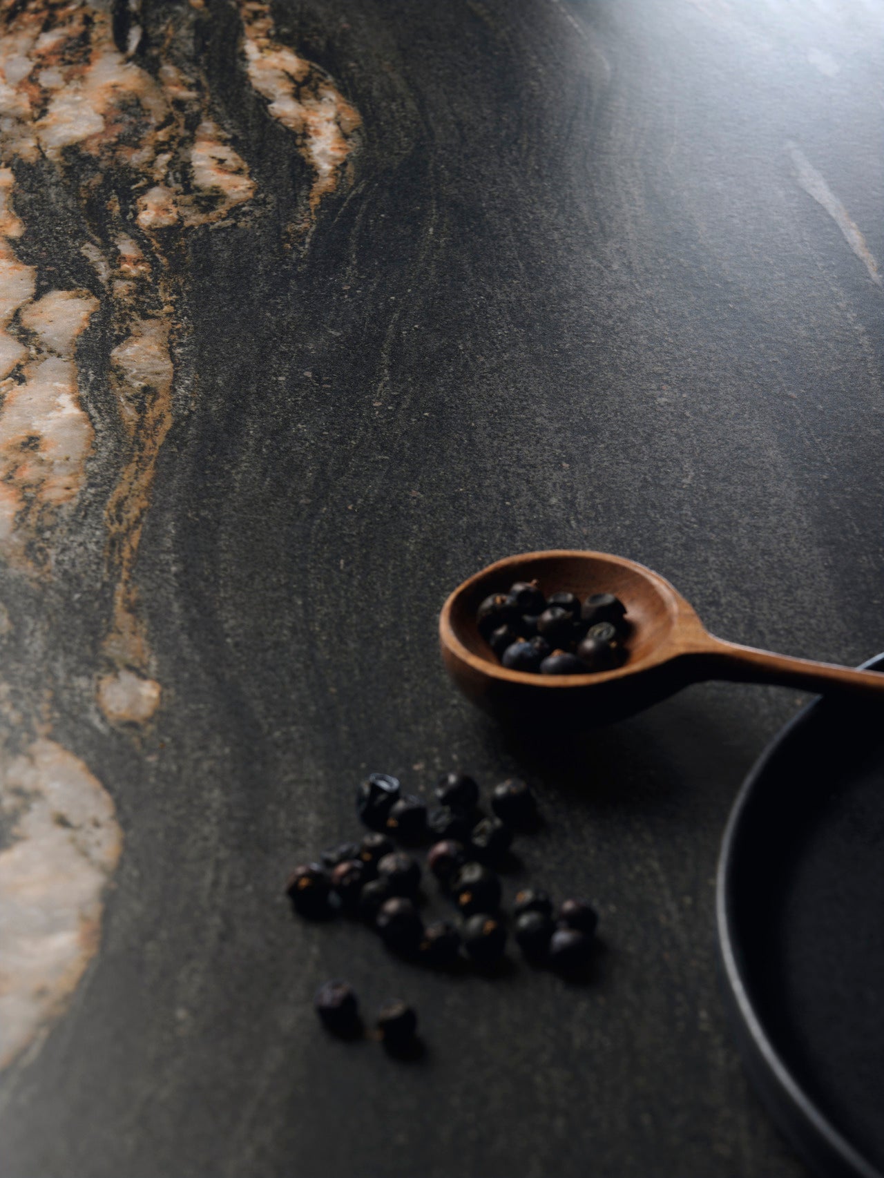 Kuroca 4D Sapienstone SapienStone - Zicana Boutique - 5