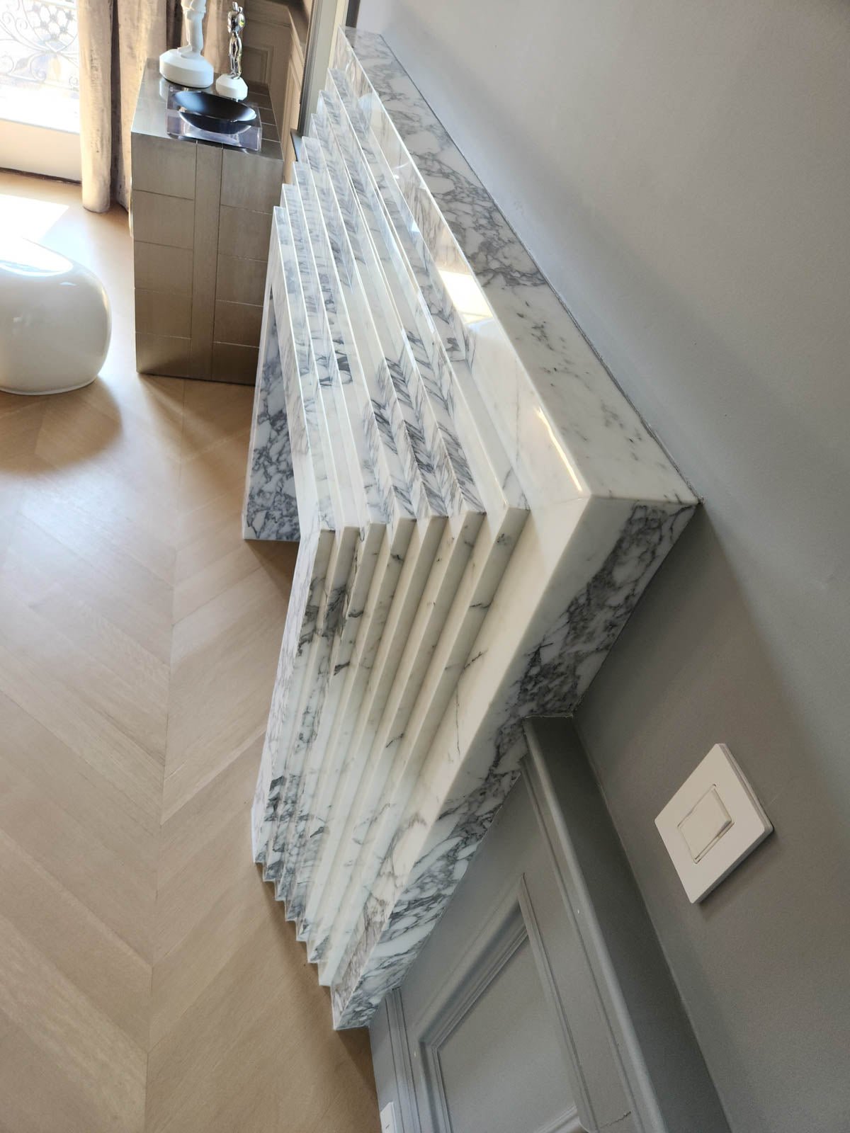 La Gigi 72 Fireplace Marble Couture - Zicana Boutique - 6