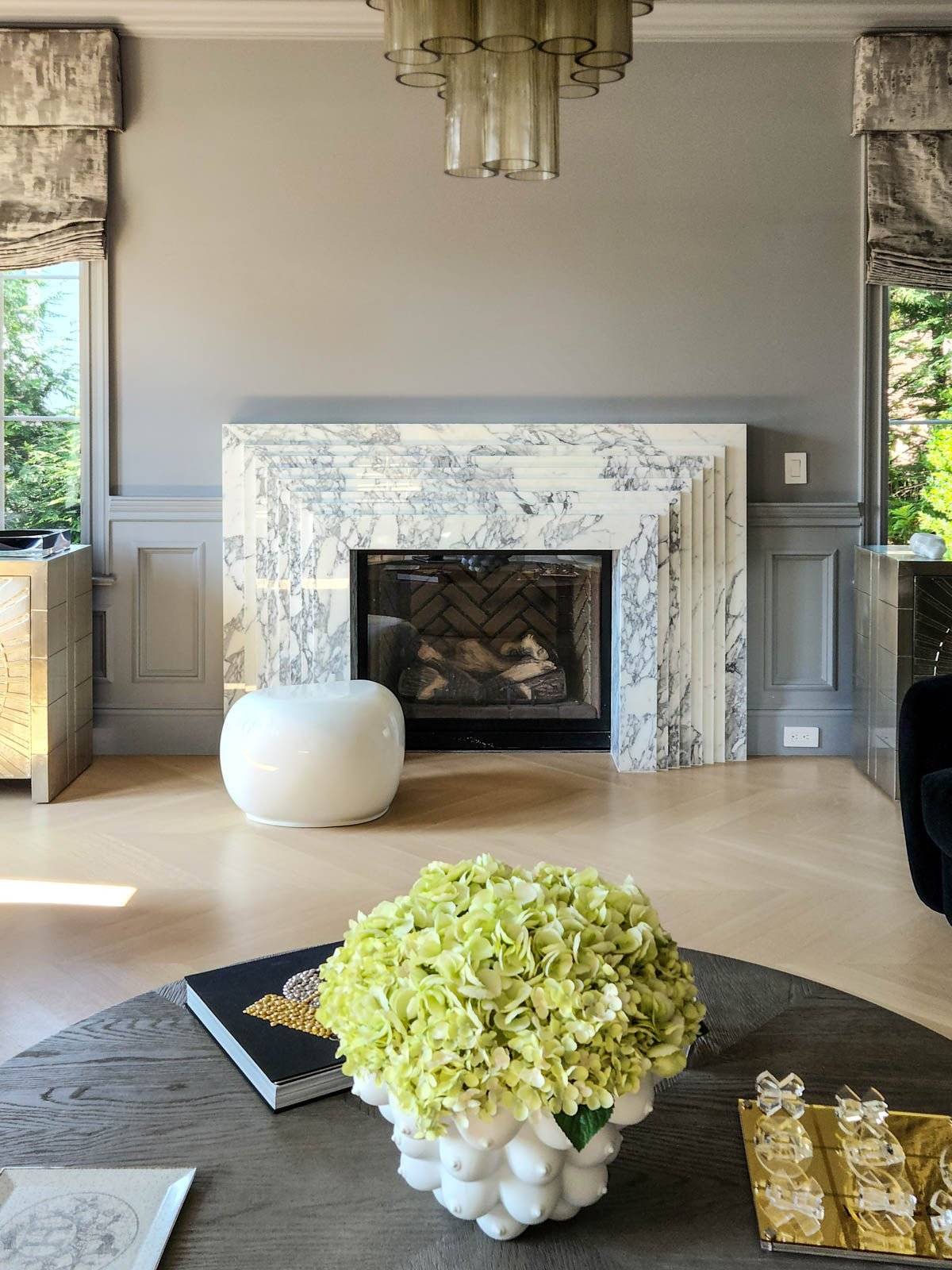 La Gigi 72 Fireplace Marble Couture - Zicana Boutique - 3