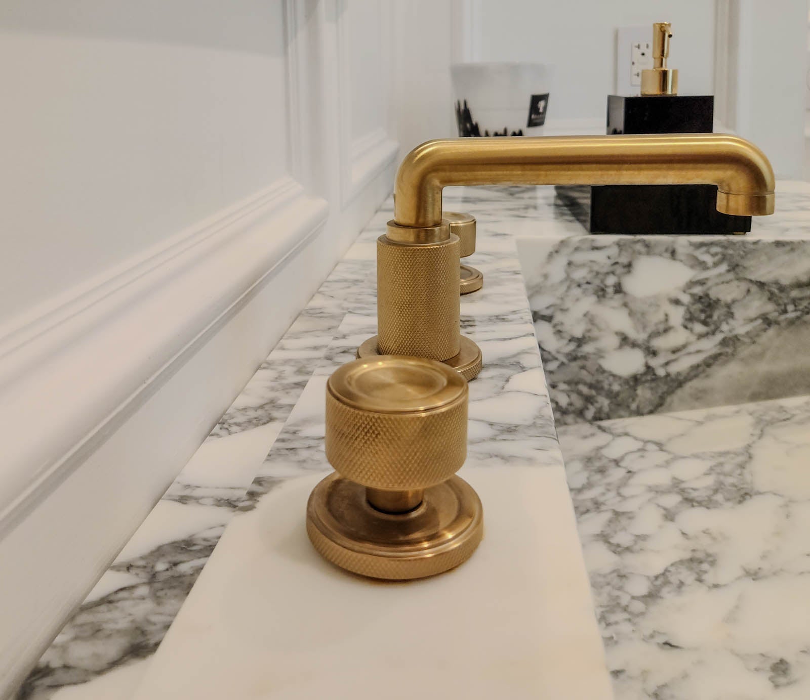 La Noa 24 Marble Floating Sink Marble Couture - Zicana Boutique - 7