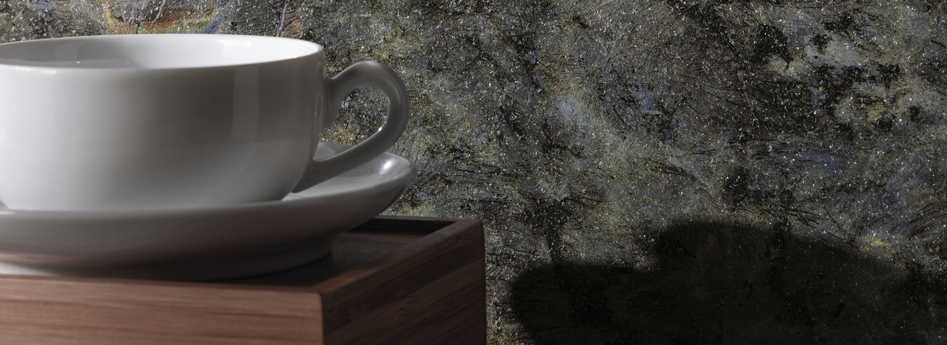 Labradorite Maximum Fiandre - Zicana Boutique - 3