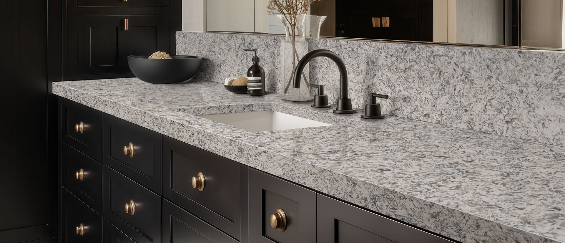 Montclair White Msi Q MSI - Zicana Boutique - 4