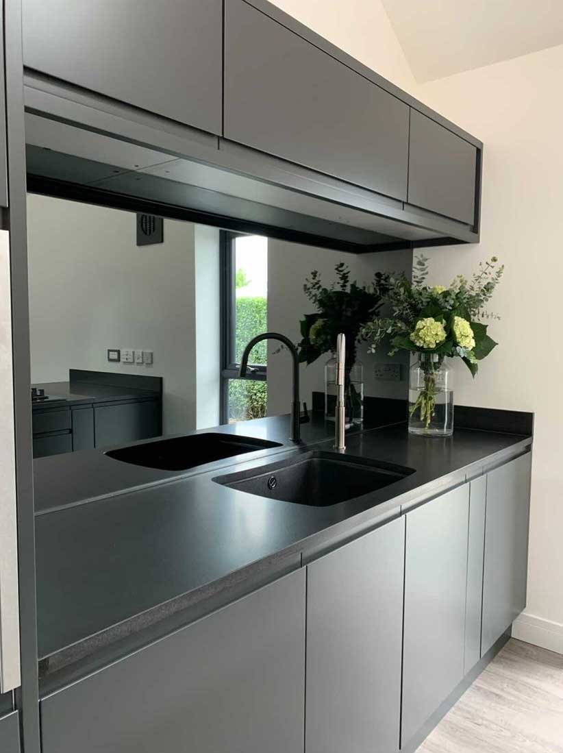 Nero Assoluto Granite Antolini - Zicana Boutique - 3