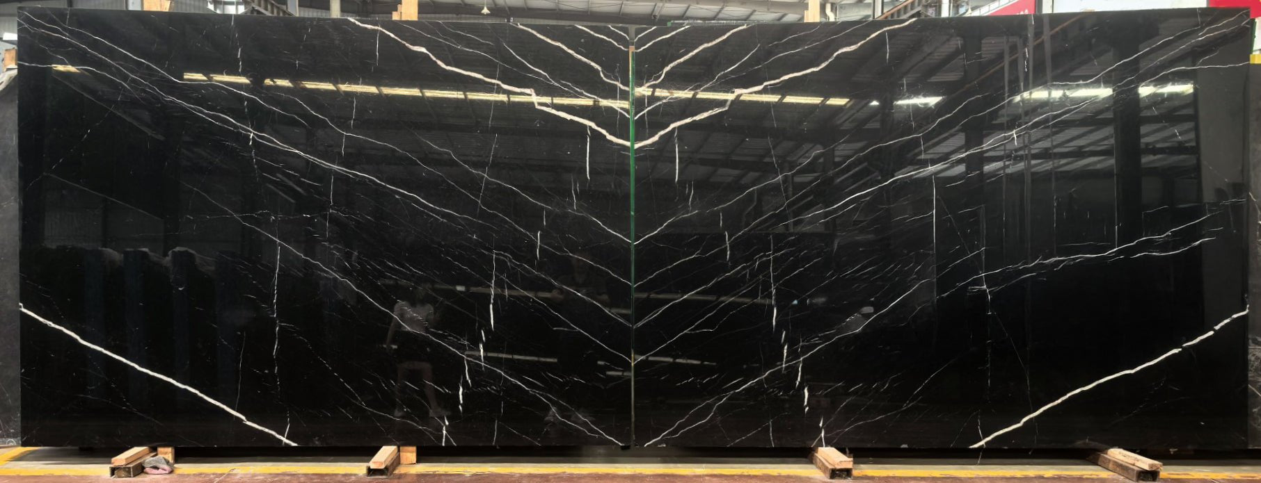 Nero Marquina Extra Marble Antolini - Zicana Boutique - 12