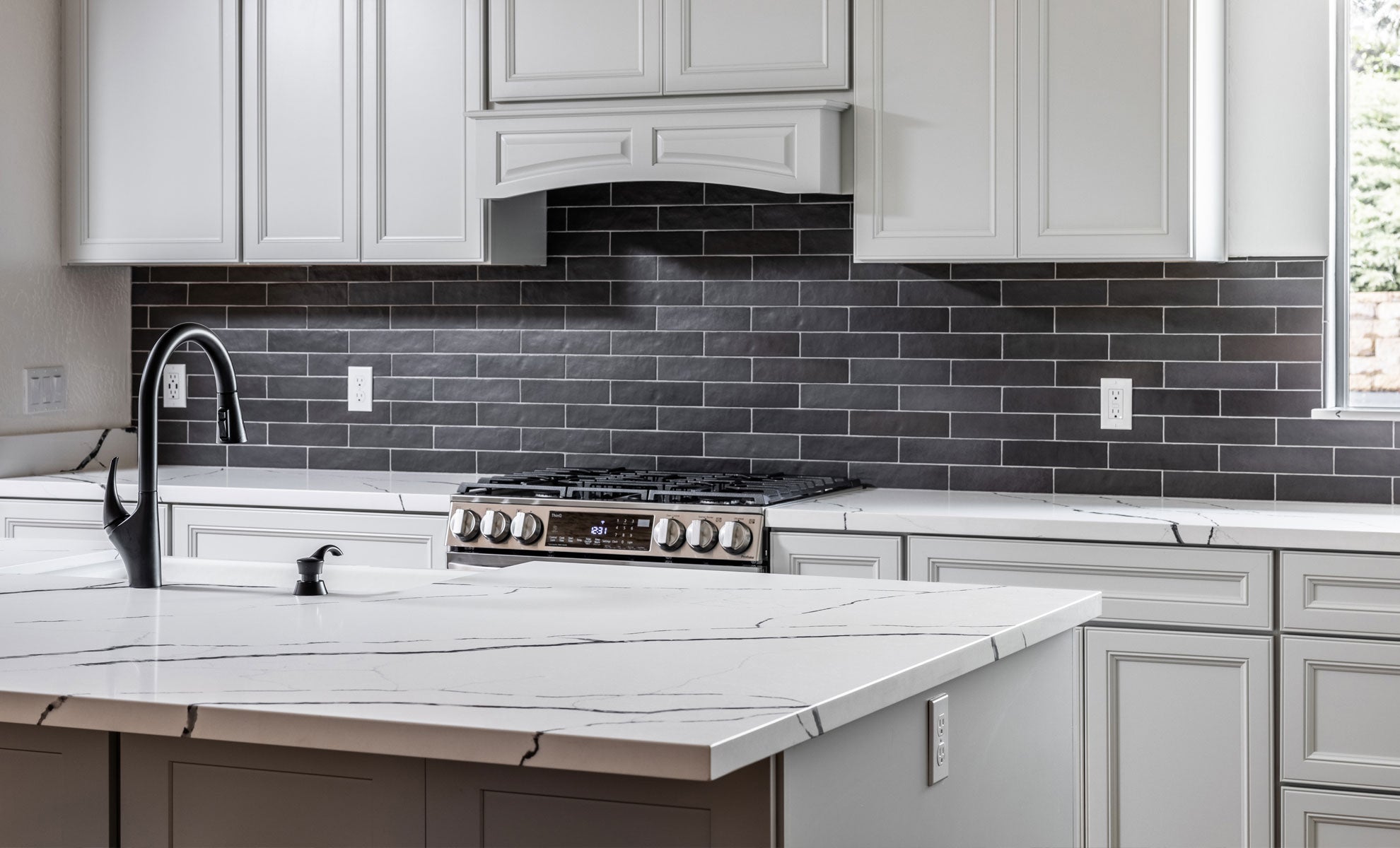 Nordic Storm Vadara Vadara - Zicana Boutique - 6