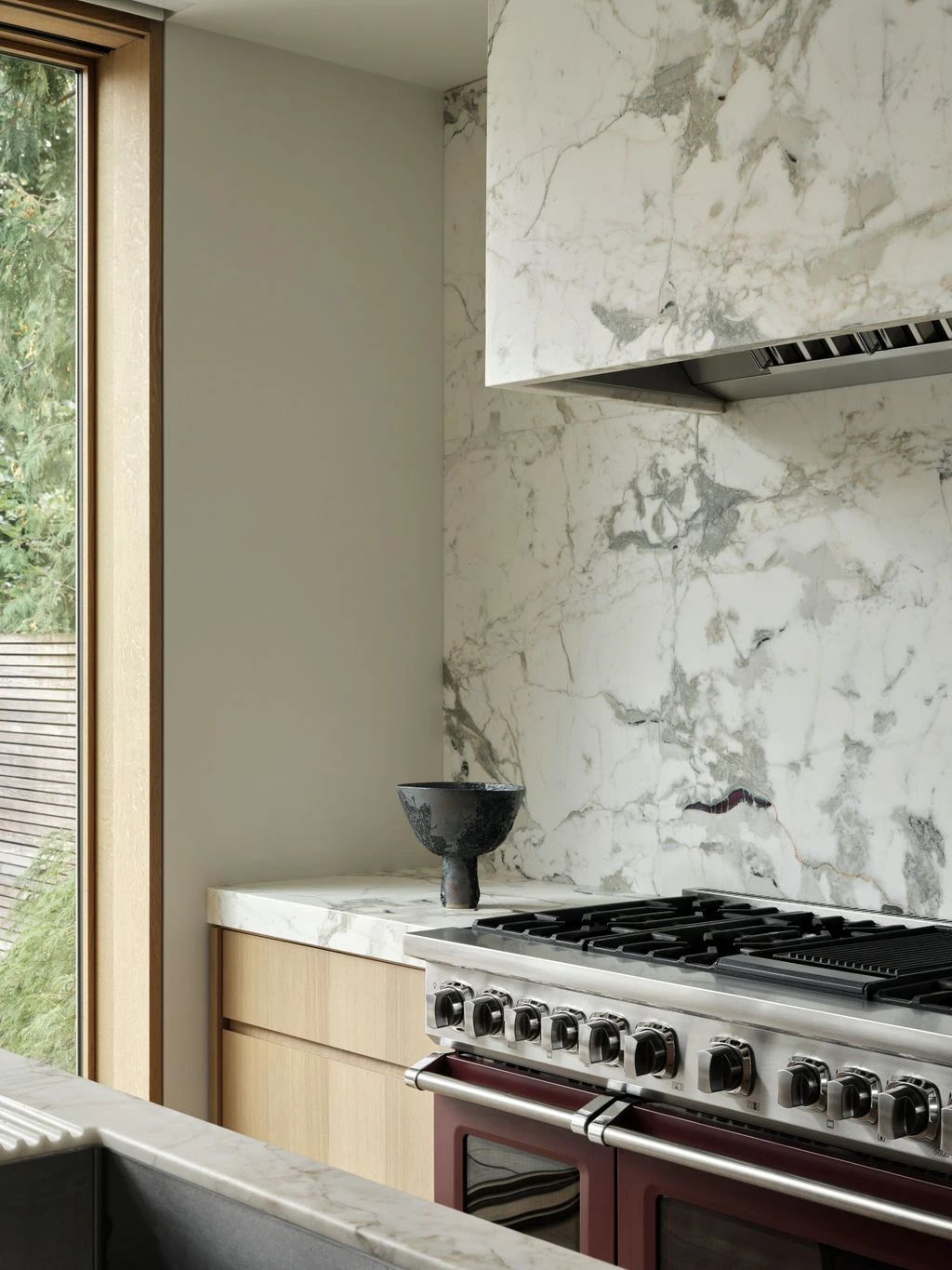 Oyster White Marble Zicana Boutique - Zicana Boutique - 2