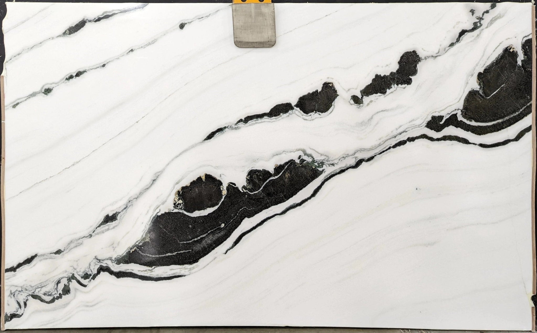 Panda White Marble Antolini - Zicana Boutique - 6