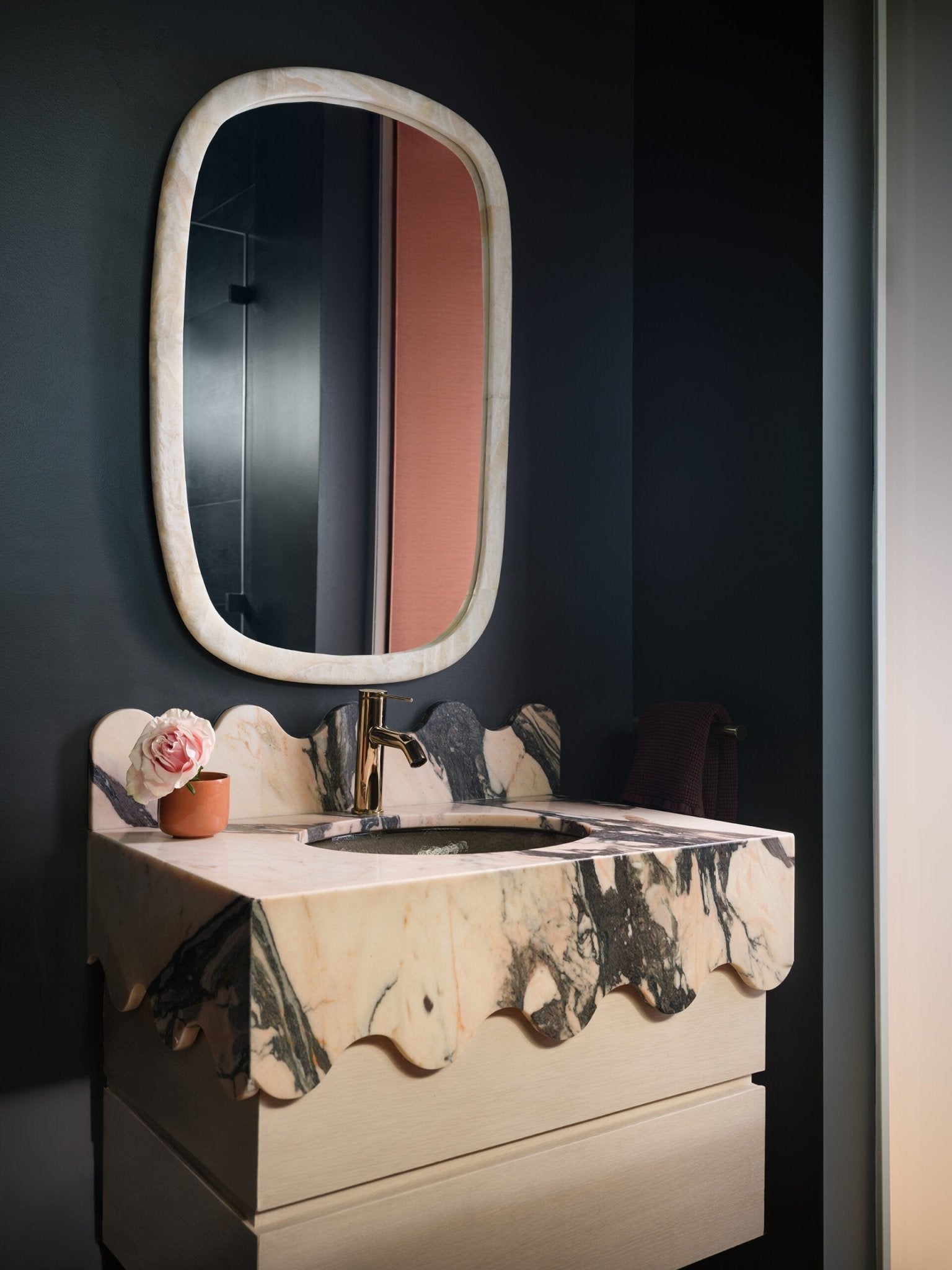 Paonazzo Brecciato Marble Marble Couture - Zicana Boutique - 5