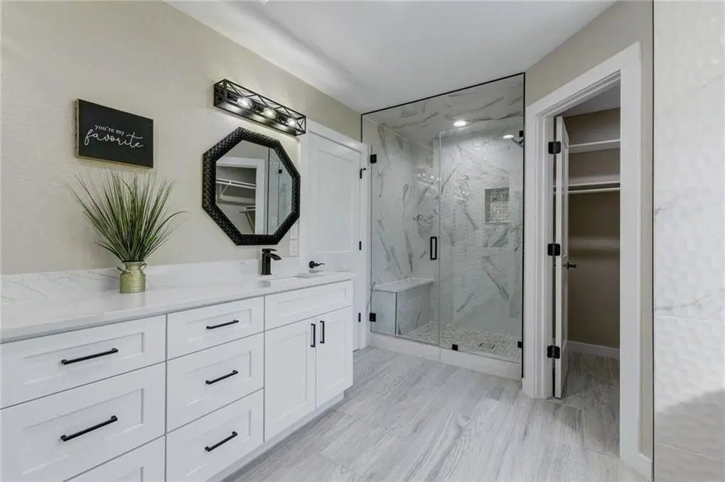 Unique Calacatta PentalQuartz Architectural Surfaces - Zicana Boutique - 3