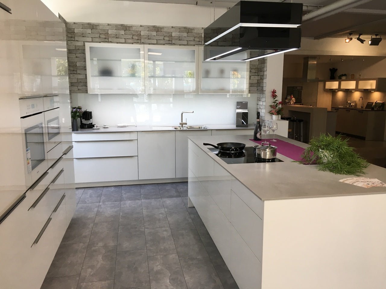 Urban Argento Cement SapienStone - Zicana Boutique - 3