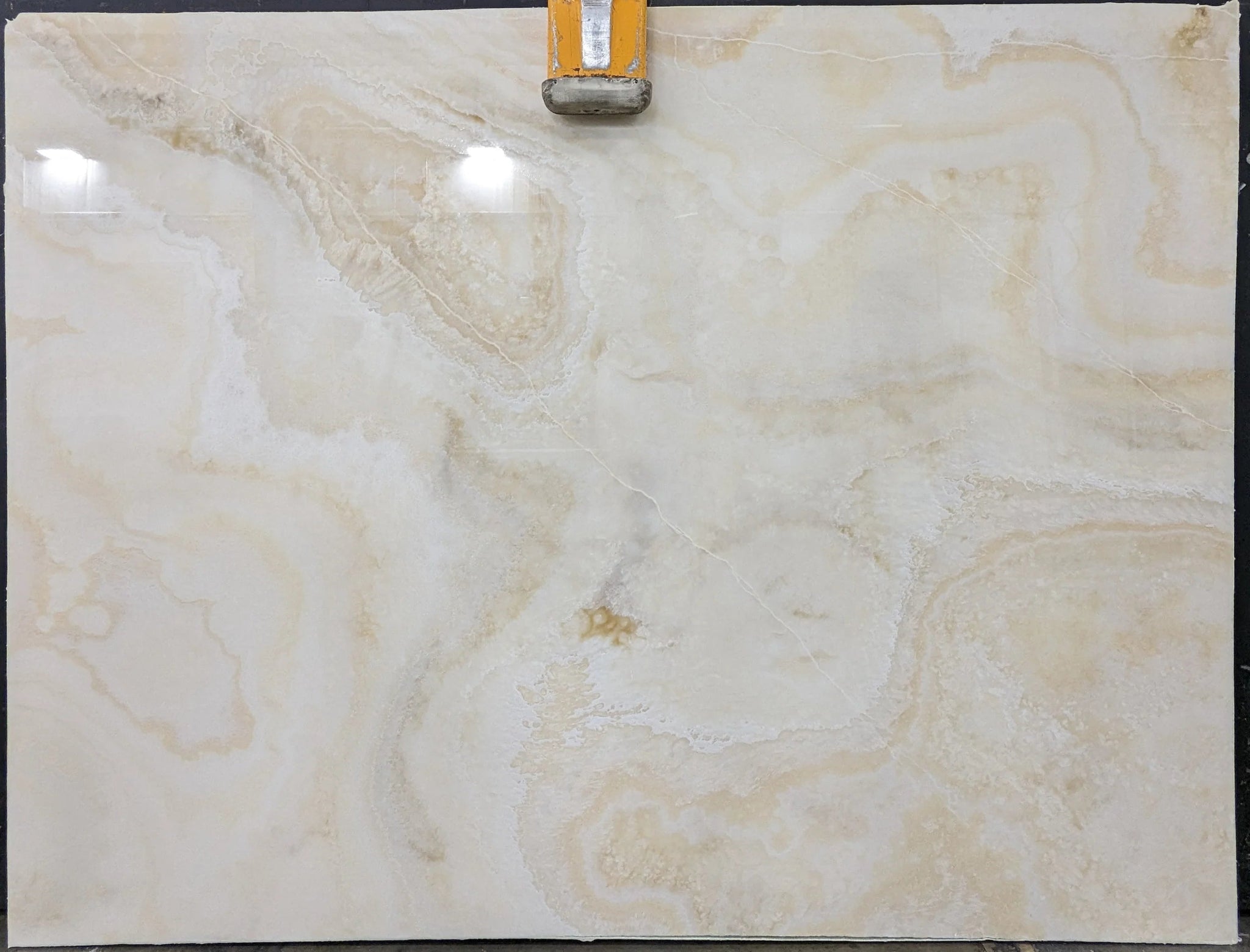 Vanilla Cross Cut Onyx Antolini - Zicana Boutique - 5