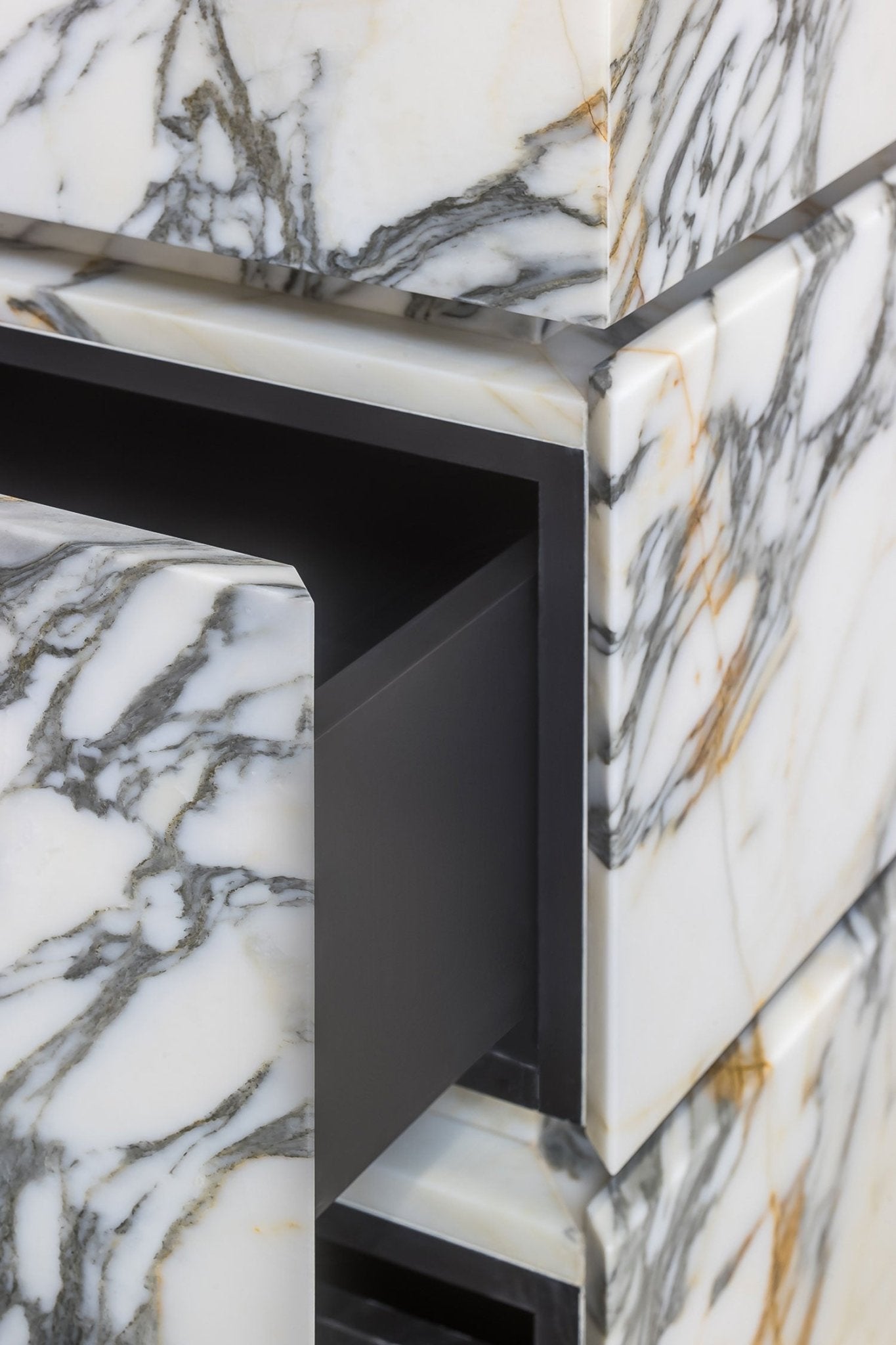 Vittoria Vanity Sink Marble Couture - Zicana Boutique - 7