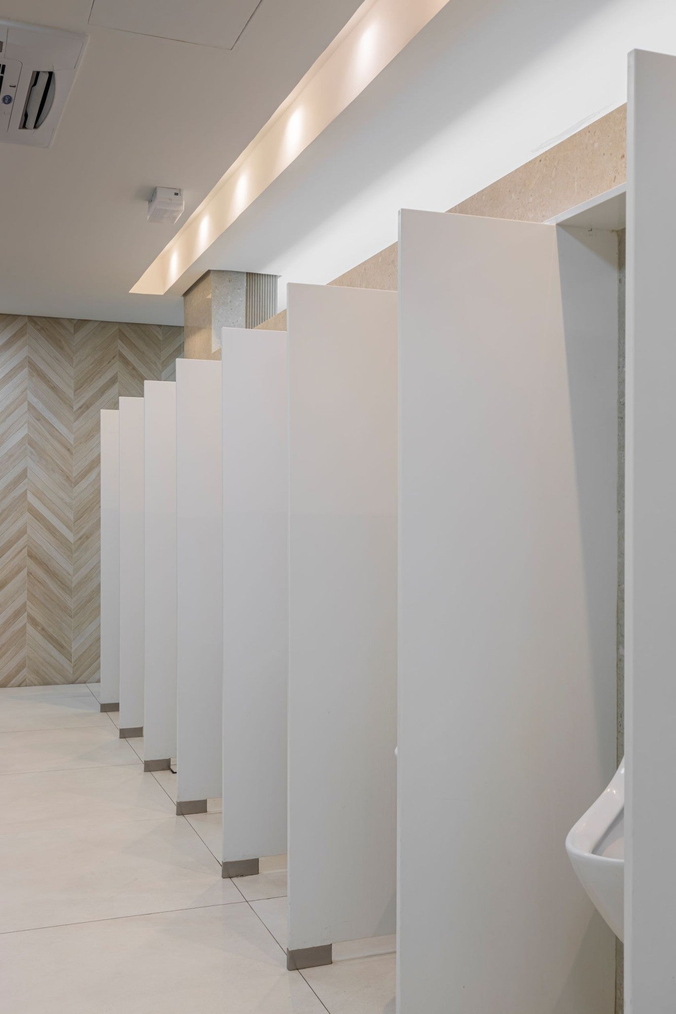 White Storm Silestone - Main Image