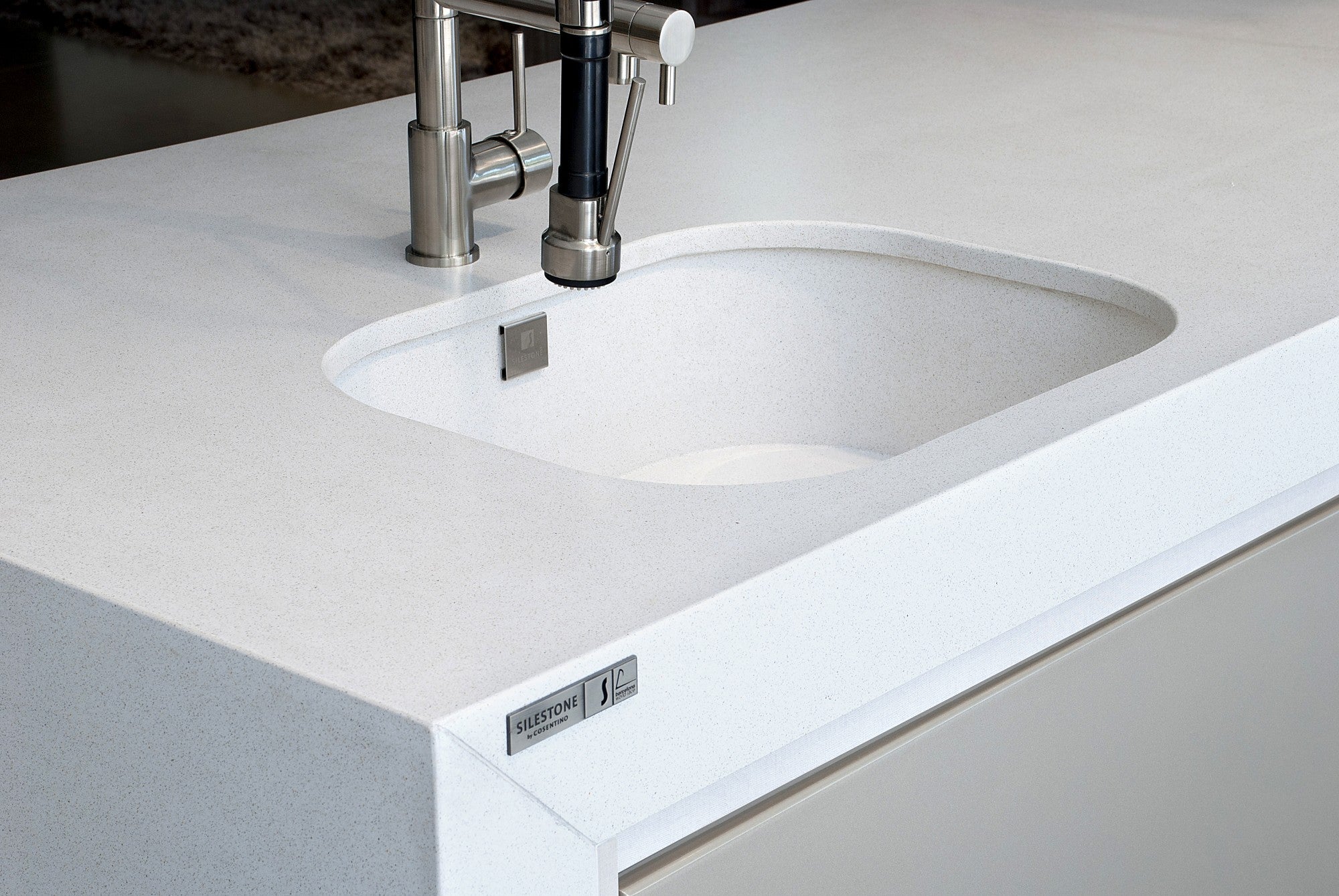 White Storm Silestone Silestone - Zicana Boutique - 3