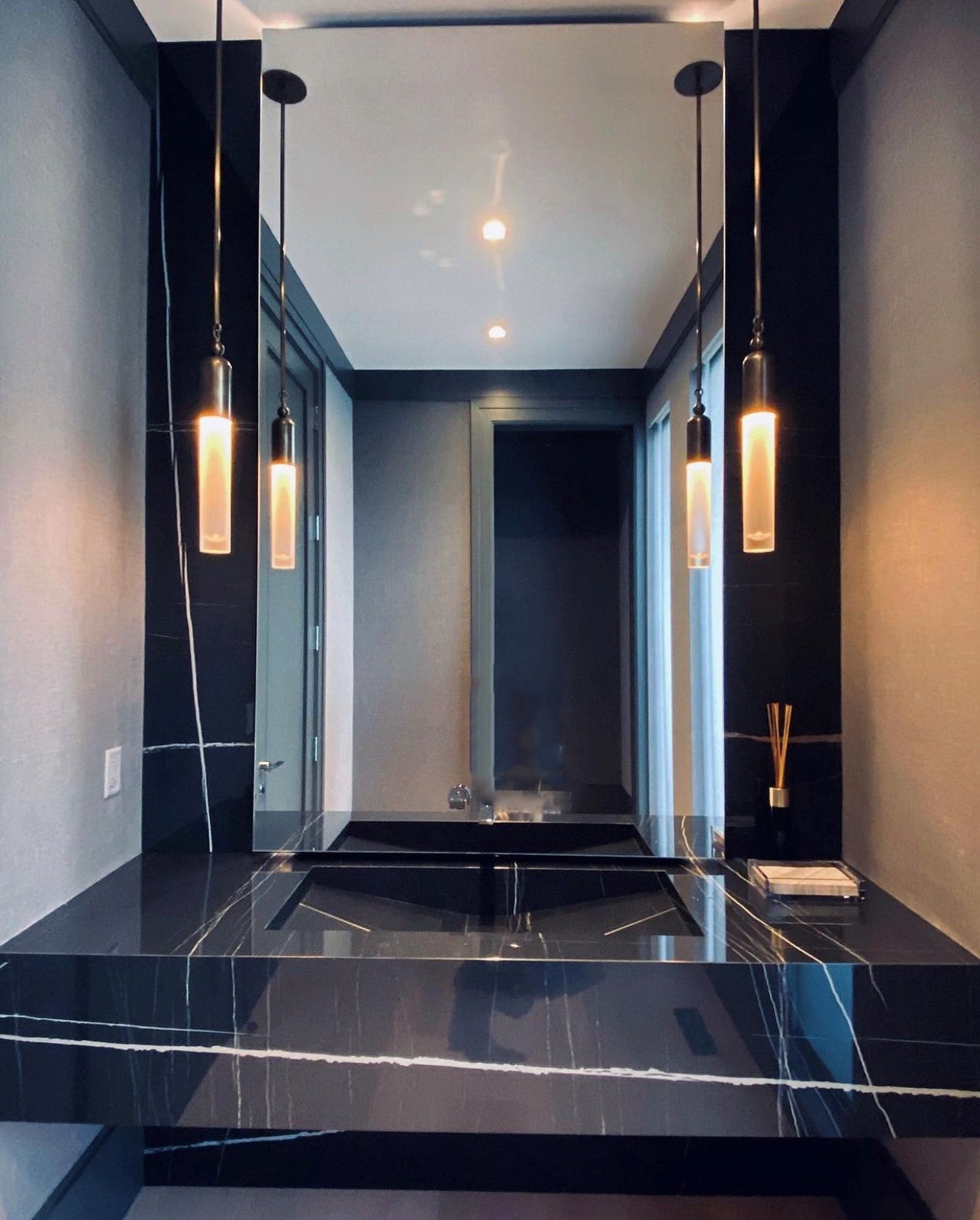 Zahara St. Laurent Marble Zicana Boutique - Zicana Boutique - 4